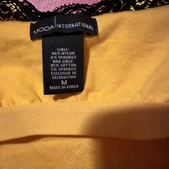 Yellow satin like tank top with back lace - Picture 3 of 5